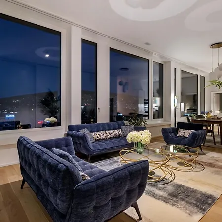 Apartment Large Luxury Business Penthouse Near Main Station